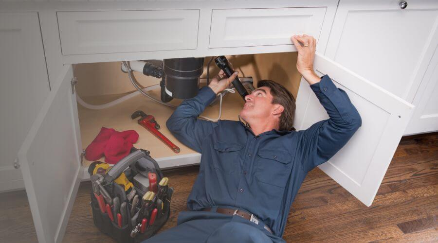 Professional Water heater repair in Shawmut, ME
